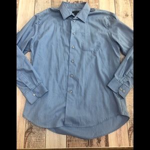 Van Heusen‎ blue striped button down shirt size L